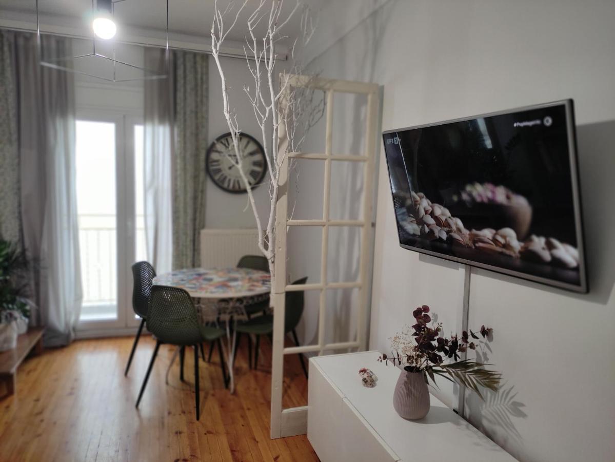 Apartment Aika Apartment, διαμέρισμα στο κέντρο, κοντά στη δεθ *